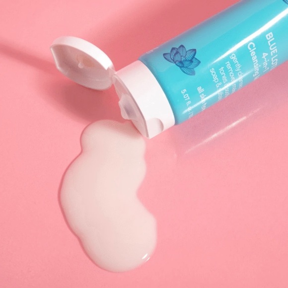Purlisse Blue Lotus 4-in-1 Cleansing Milk - Picture 4 of 8